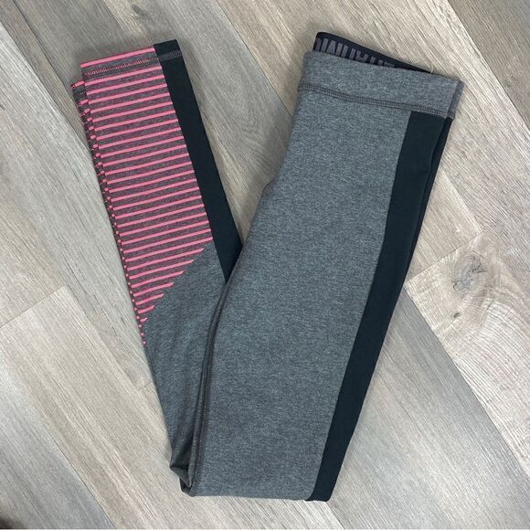 Under Armour Womens Favorite Graphic Leggings Gray Pink XS 1300180 - Picture 2 of 11